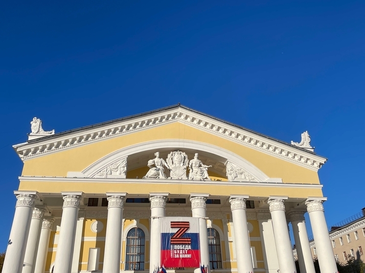 Калужан зовут вслух читать классику