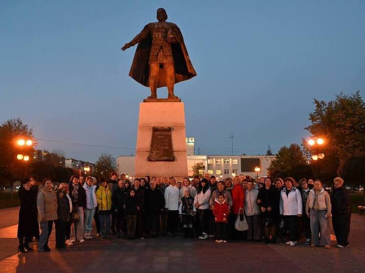 Более сотни билетов на концерт SHAMANа подарили членам семей участников СВО в Серпухове
