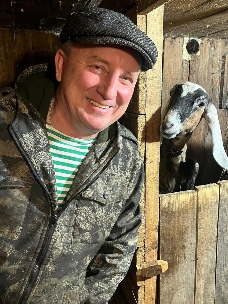 Глава Ульяновского района запечатлел себя с красавицей Вероной