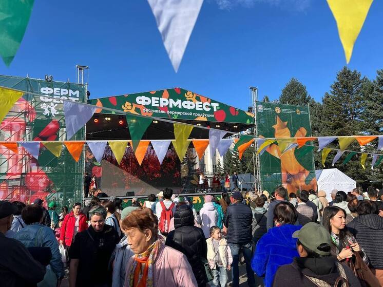 Фермерский фестиваль "ФермФест" в Улан-Удэ принес его участникам 12,8 млн рублей