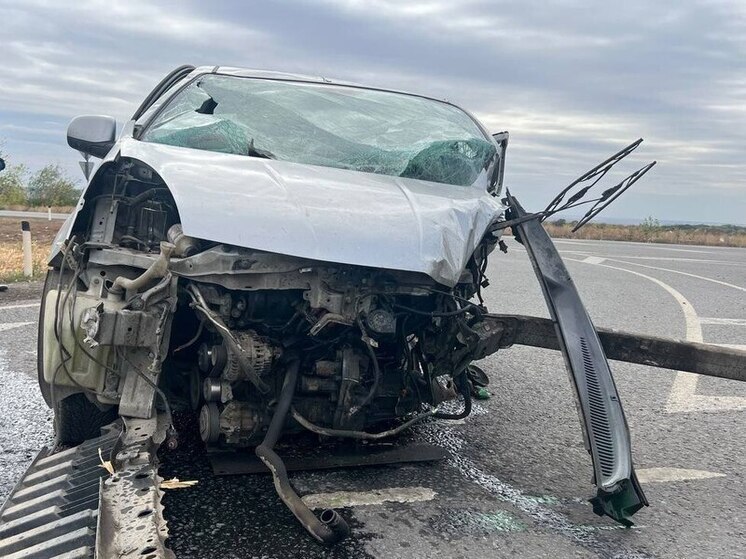 В ДНР при столкновении двух авто погиб человек и трое получили ранения