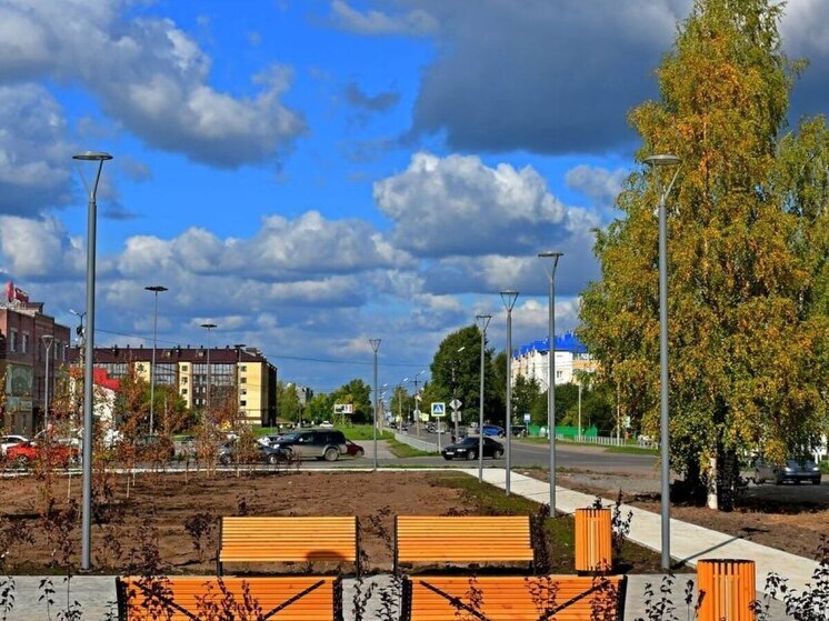 В Котласе благоустроили участок бульвара на проспекте Мира