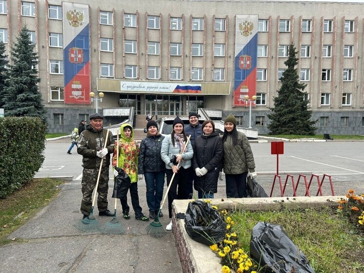 В Омске готовятся к общегородскому субботнику 4 октября
