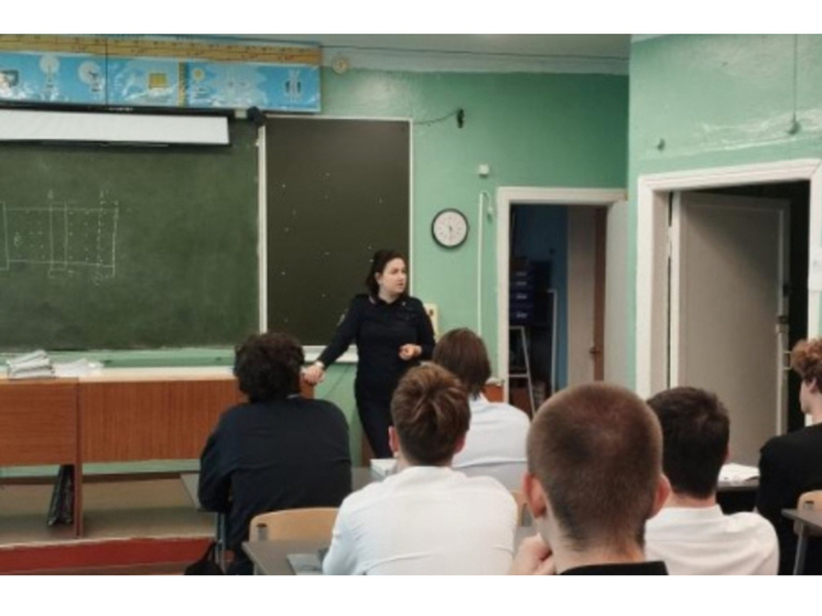 Орловским школьникам рассказали об ответственности за правонарушения
