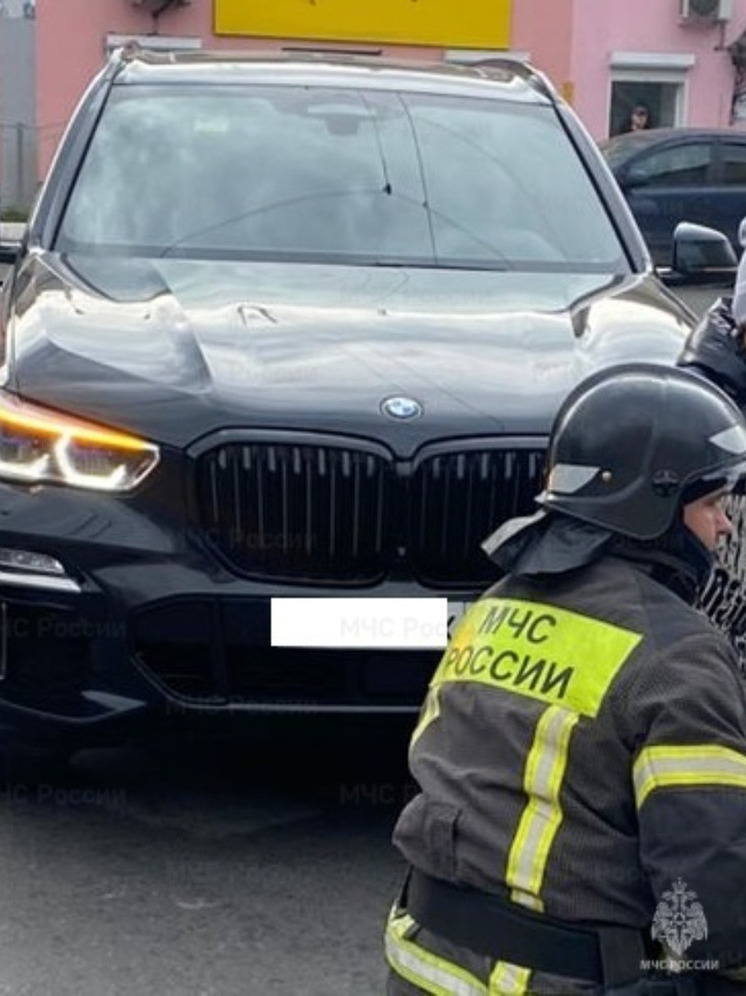 Водитель BMW сбил в центре Калуги пенсионерку
