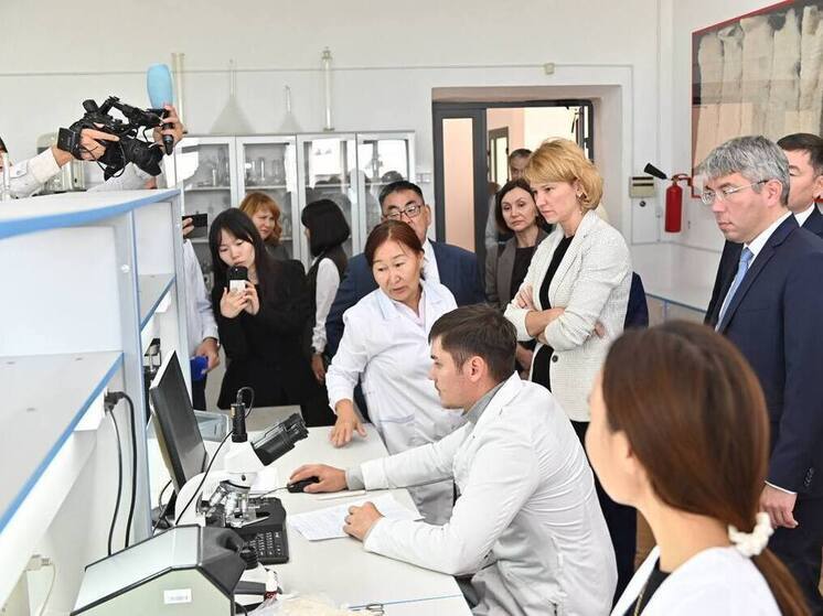 Министр сельского хозяйства России Оксана Лут прибыла в Бурятию с рабочим визитом