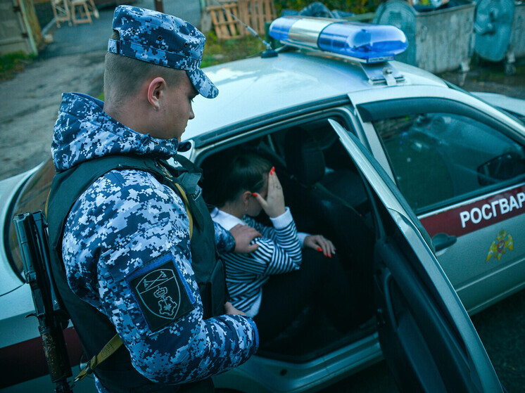 В пензенском баре задержали женщину, устроившую дебош