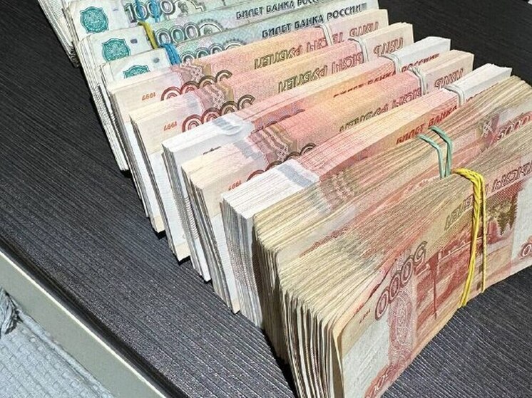 Сотрудница банка похитила у воронежских пенсионеров 10 млн рублей