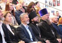 Торжества в честь Дня учителя прошли в мультимедийном историческом парке Мелитополя «Россия — моя история»