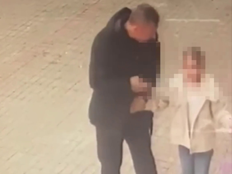 Родственники 39-летнего уроженца Курганской области, который днем 2 октября в Балашихе пытался увести с собой незнакомую маленькую девочку объяснили возможную причину его действий