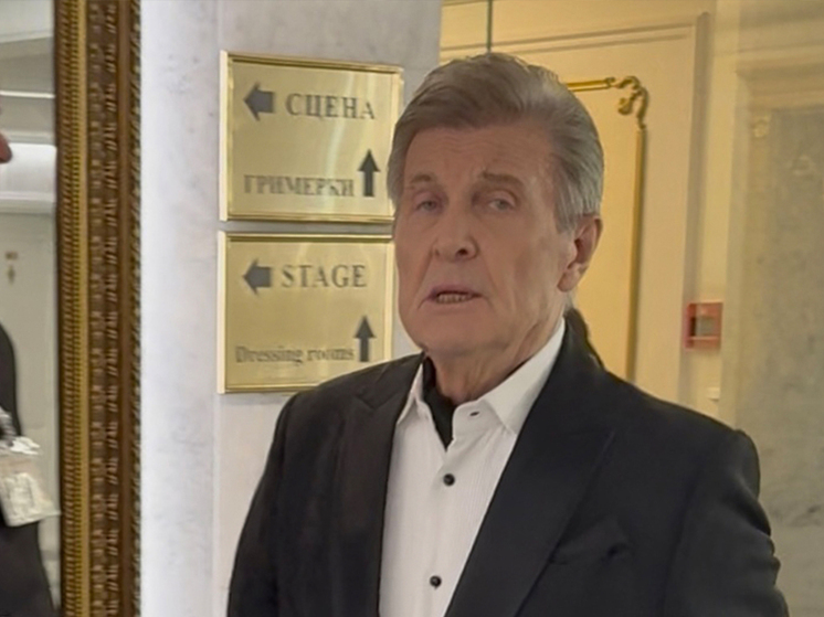 Lev Leshchenko kreeg onlangs een staande ovatie tijdens een concert.