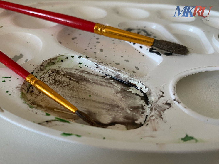 Обнинские школьники сделали обереги для бойцов СВО