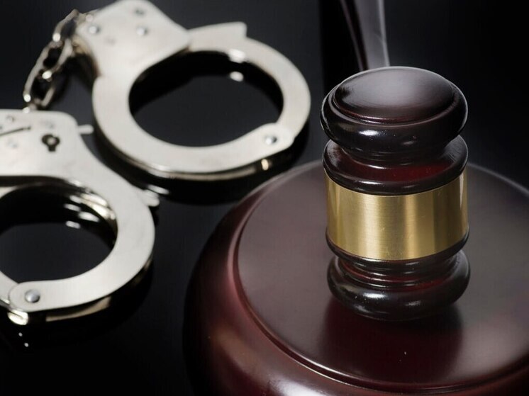 Суд продлил арест обвиняемому в наезде на ребенка в Пскове