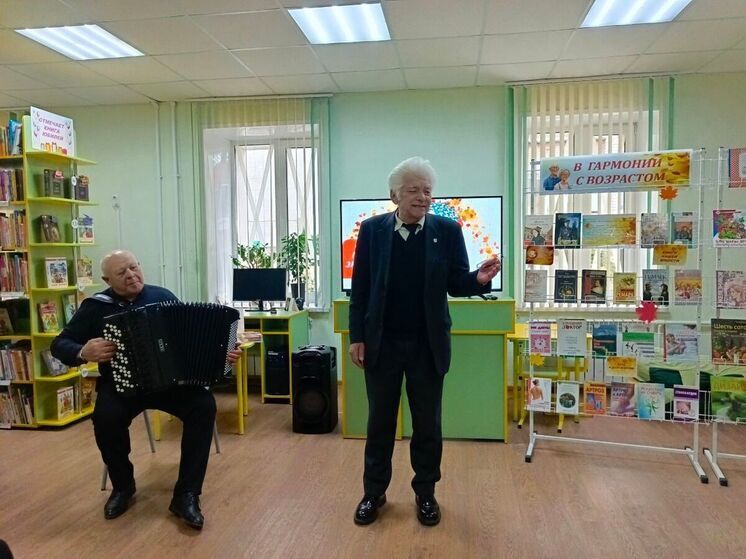 В Курске провели встречу «Славим мудрость зрелых лет»