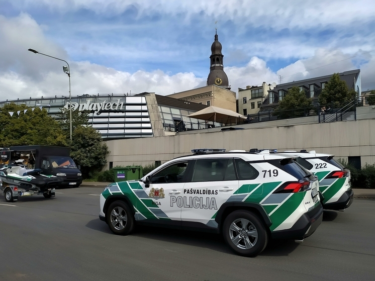 Delfi: беженец с документами Нидерландов задержан при попытке пересечь границу с РФ