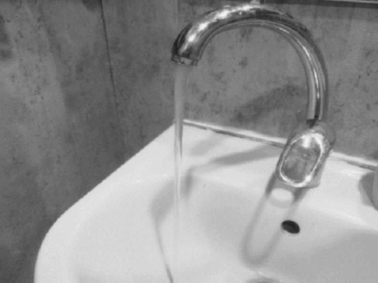 Работа по очистке водопроводной воды в Надыме не останавливается в выходные