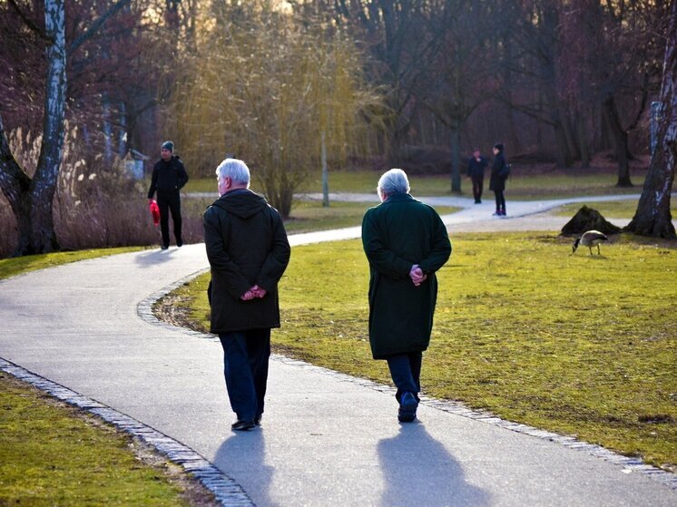 Правительство выделило более 10 млрд рублей на доплаты к пенсии