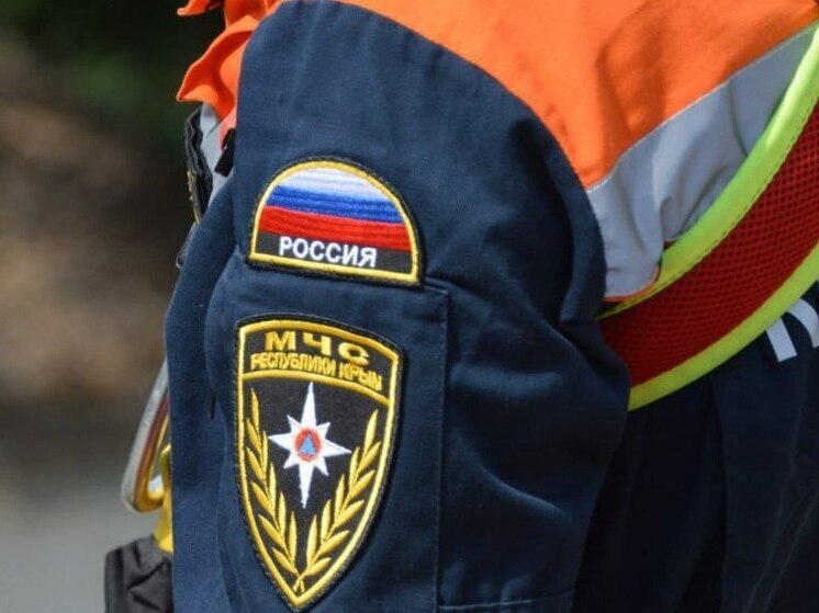 В горах Судака спасатели помогли заблудившейся женщине