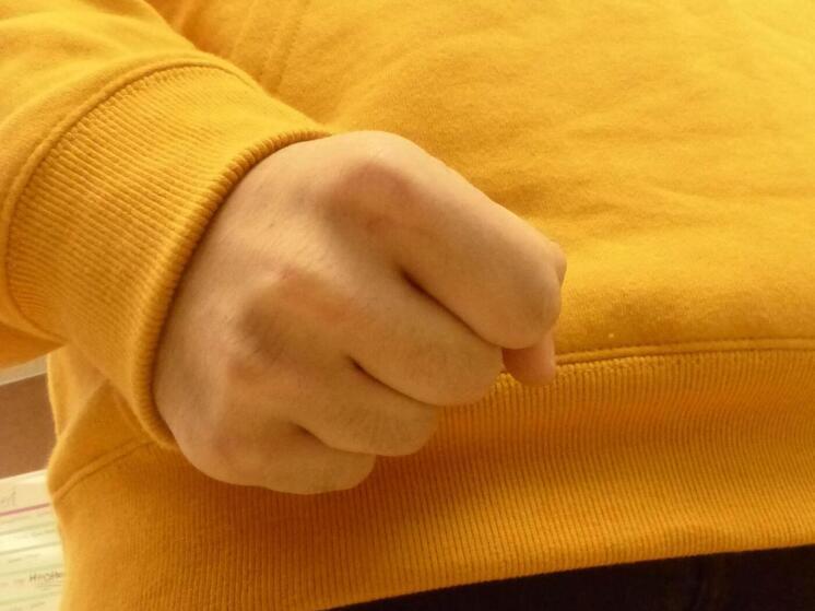 "Русская община" сообщила об избиении должником бойца СВО под Новосибирском