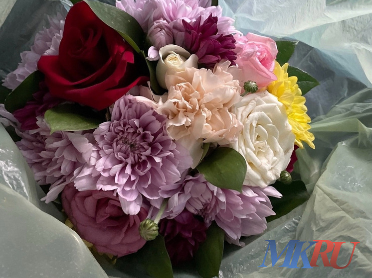 Калужанам рассказали, что и как дарить учителям на их праздник