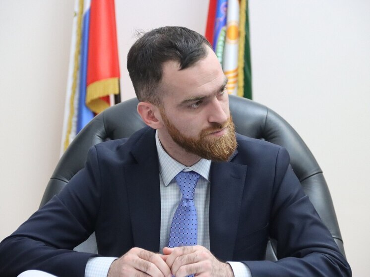 Глава Миннаца Дагестана призвал не делать поспешных выводов после задержания земляка в Петербурге