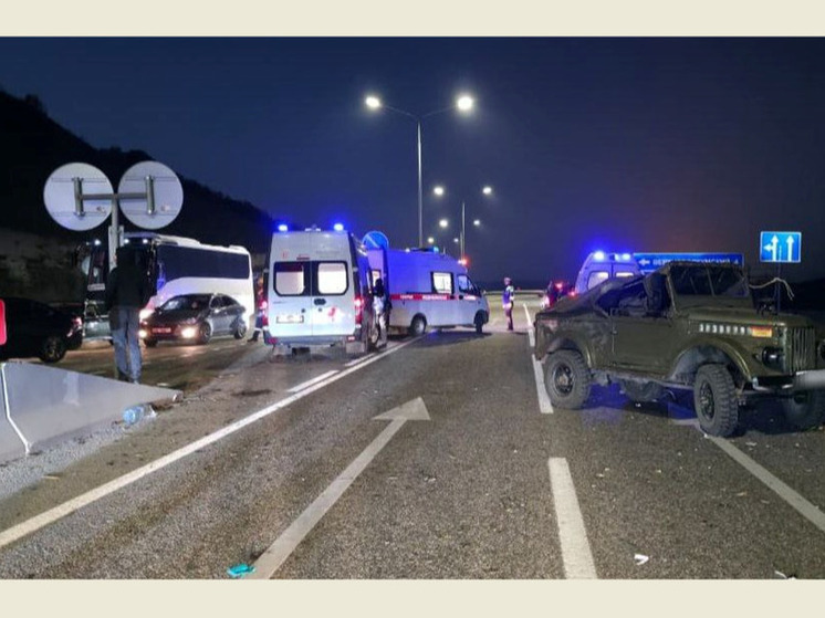 Девять человек пострадали в ДТП на трассе «Минеральные Воды – Кисловодск»