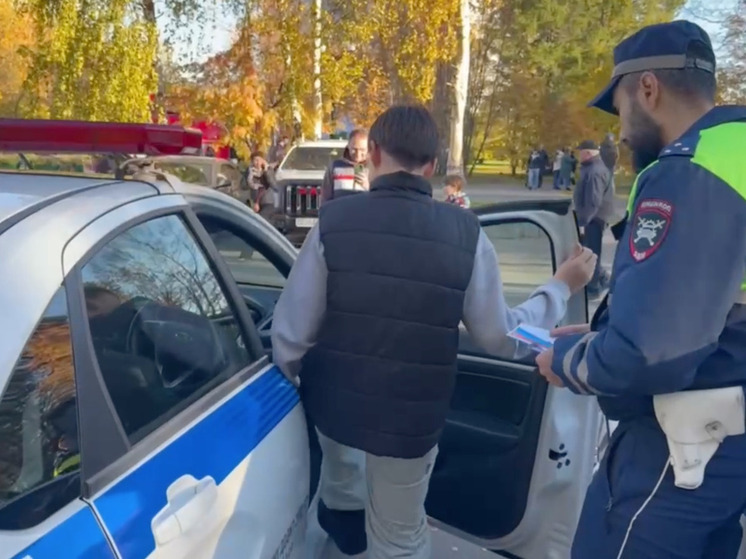 Госавтоинспекция провела мероприятие для жителей и гостей Мурманска