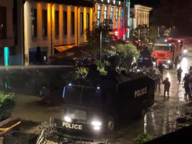 Оперный певец Паата Бурчуладзе обвиняется в «групповом насилии»