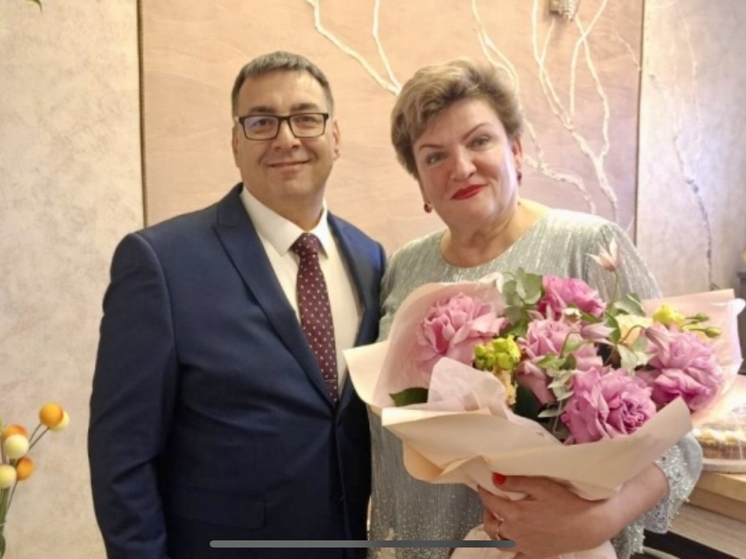 Сергей Бабин поздравил учителей Оренбурга