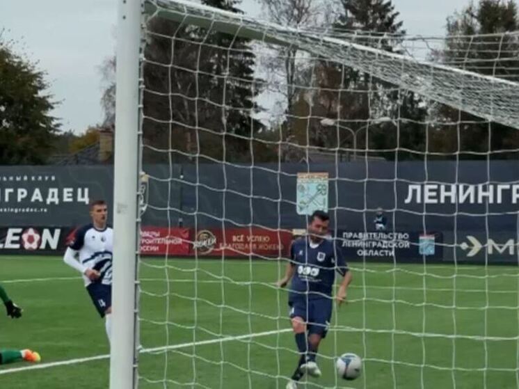 ФК «Ленинградец» вошел в шестерку в группе «Золото»