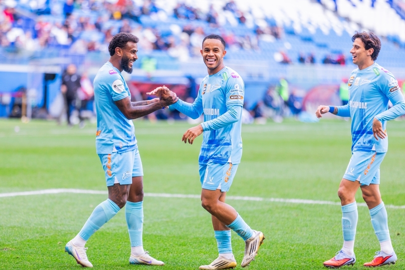 Семак в ярости: тренер «Зенита» раскритиковал игру команды и арбитров после матча с «Акроном»