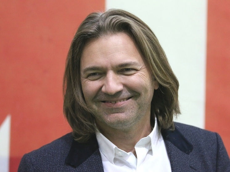 Певец Дмитрий Маликов рассказал, что его сын увлекся аквариумными рыбками