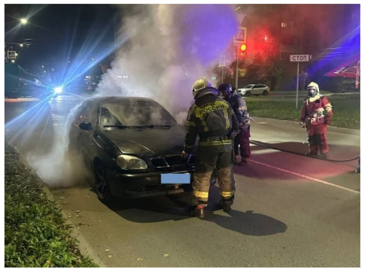 Вологжанка подожгла автомобиль, когда водителя остановили за нарушения ПДД
