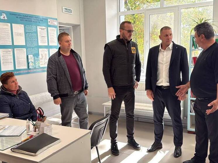 Народный контроль «Единой России» проверил работу амбулатории в селе Бехтеры