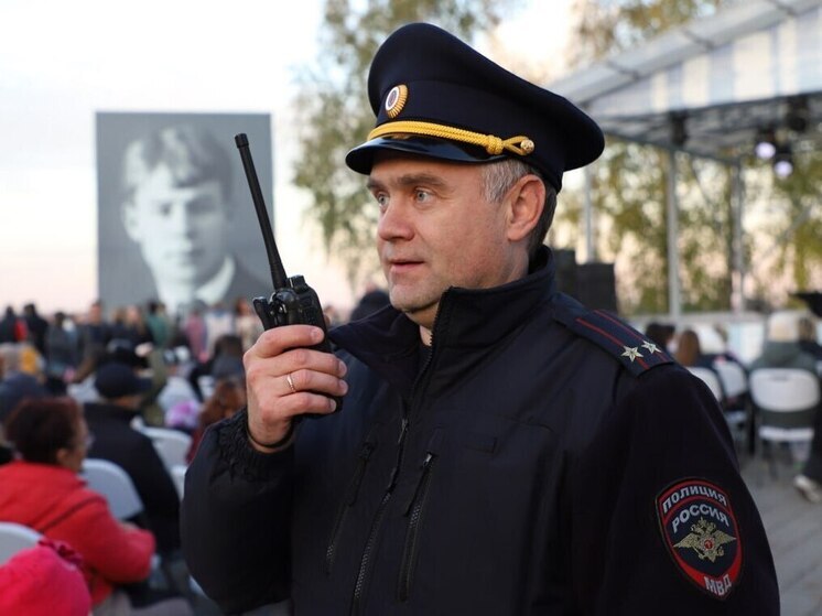 Более 20 000 человек посетили праздник в честь 130-летия Есенина в Константинове