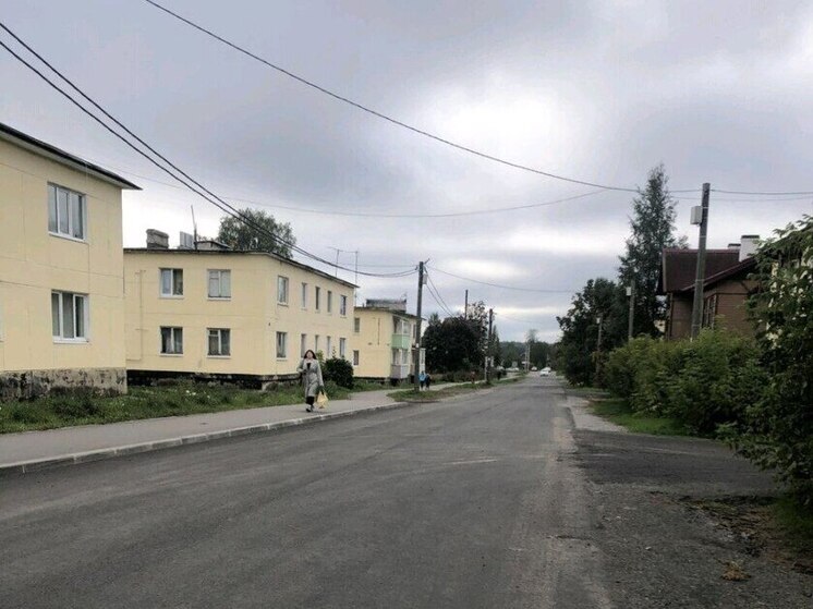 В Лодейном Поле после вмешательства прокуратуры отремонтировали дорогу