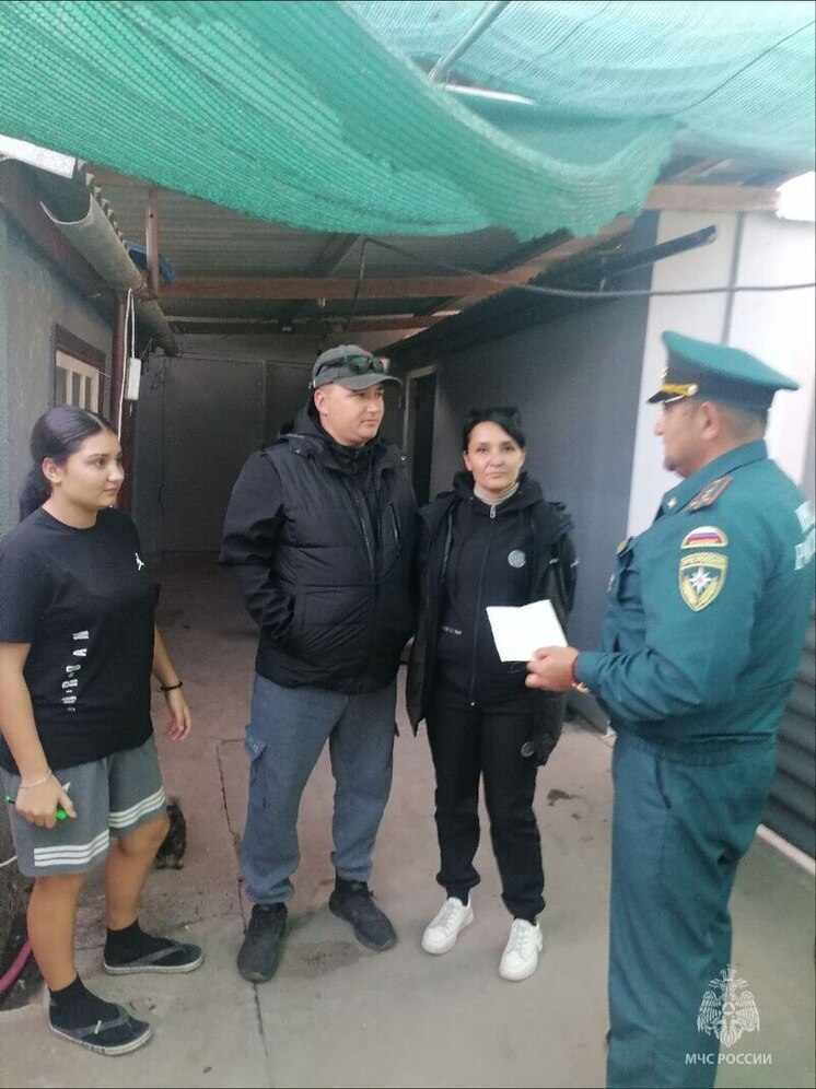 В Херсонской области спасатели продолжают проводить рейды по пожарной безопасности