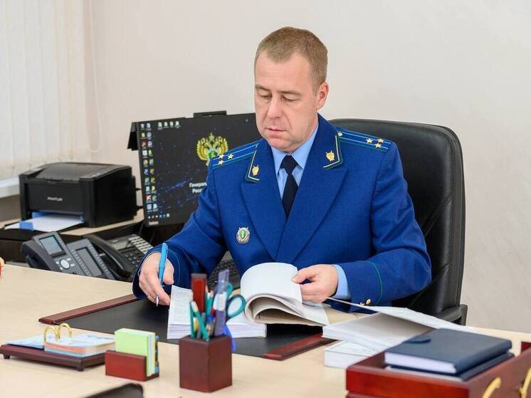 В Брянске группу мошенников осудят за схему обмана в автосалоне