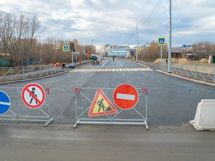 В Салехарде открывают движение по обновленным участкам двух дорог