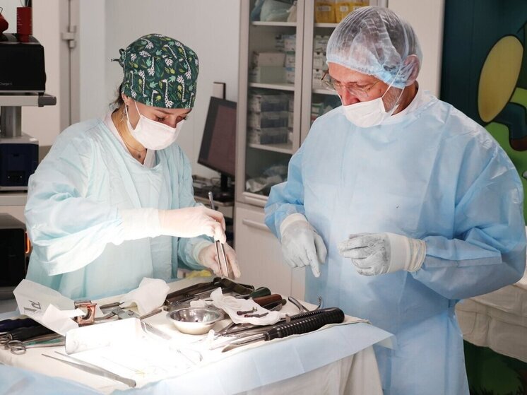 Врачи провели инновационную операцию на позвоночнике