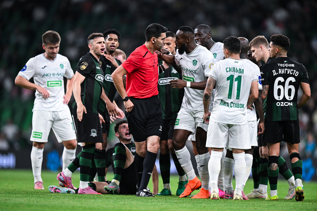 "Нельзя попадаться на провокации как в футболе, так и в жизни"