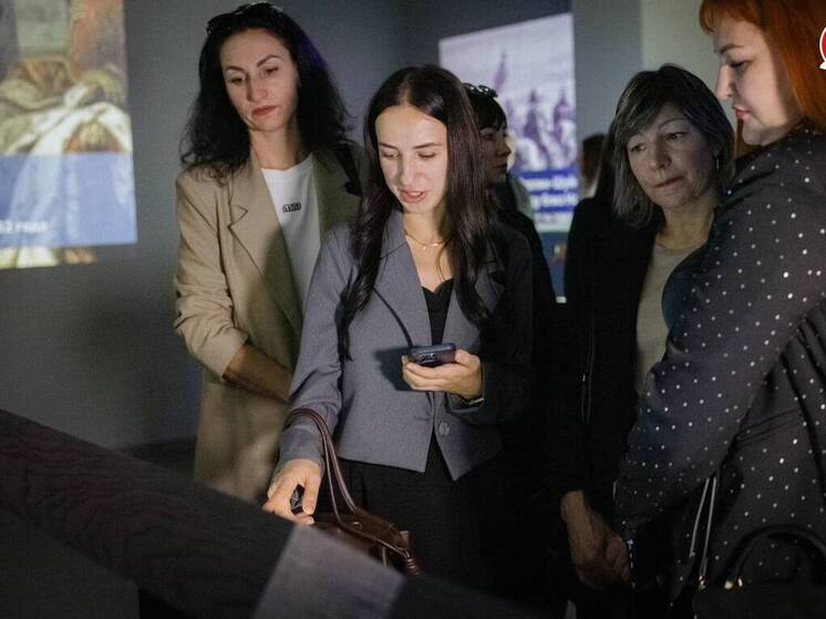 В Мелитополе открылась выставка «Защита суверенитета Российского государства. История и современность»