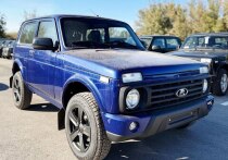 Концерн АвтоВАЗ приступил к дистрибуции модернизированной версии внедорожника Lada Niva Travel, первоначальные поставки которой осуществляются к официальным дилерам
