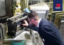  Уникальный компактный прибор для выявления микротрещин разработан группой студентов и сотрудников НИЯУ МИФИ под руководством кандидата технических наук, доцента Виталия Сурина