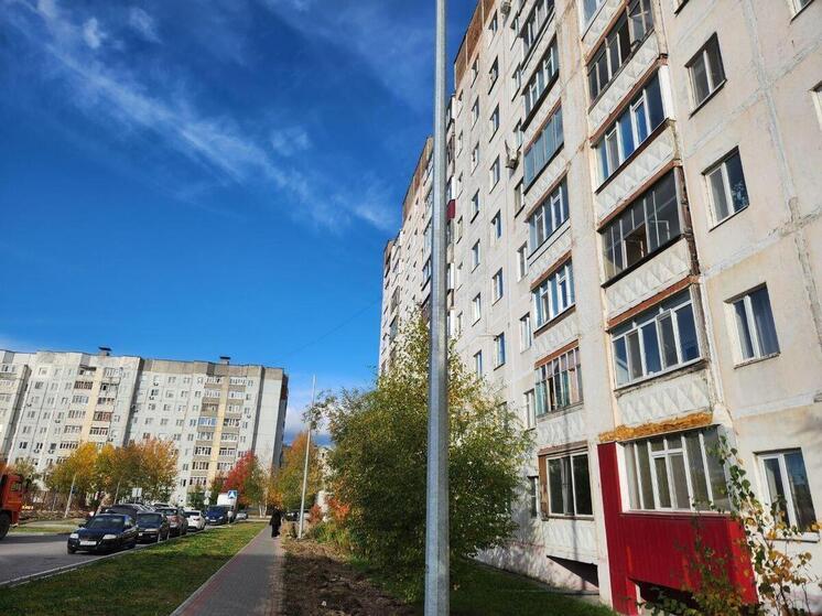 В Сургуте модернизируют освещение на подходах к школам и детсадам