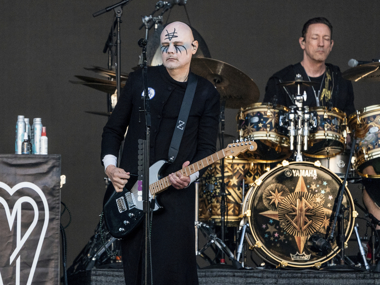 К 30-летию Smashing Pumpkins нашлись «забытые» записи и колода карт-таро