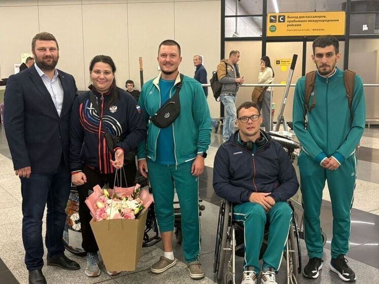 Александр Богомаз поздравил брянских паралимпийцев с победами на чемпионате мира