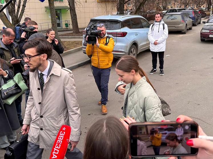 Блогер Митрошина подала заявления о банкротстве, сумма долга достигла почти 211 млн рублей