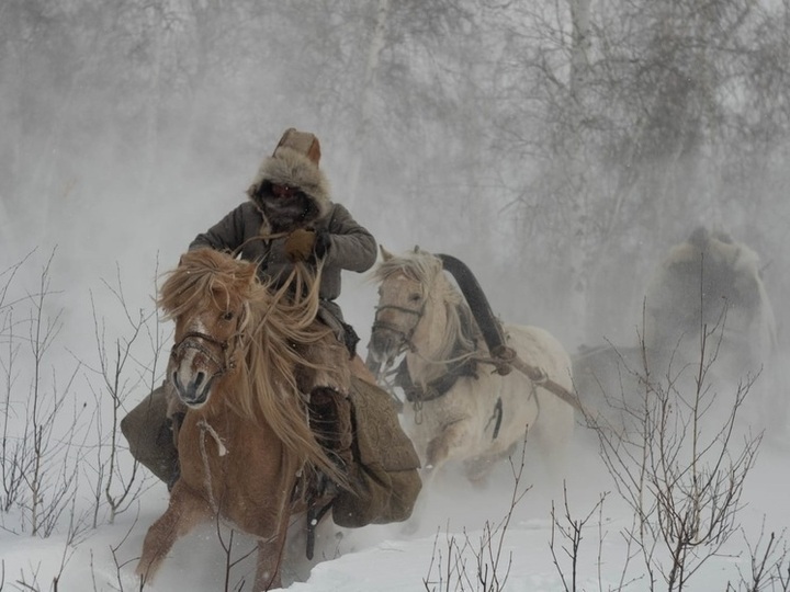 Still from `Legends of Eternal Snows`