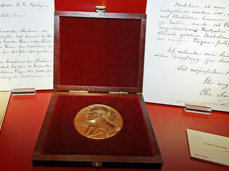 Лауреата Нобелевской премии Рамсделла удалось "разыскать" только через 12 часов